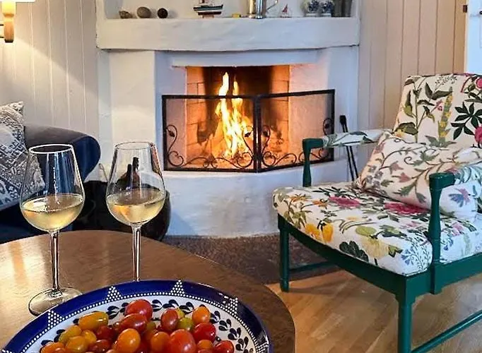 Historic By The Archipelago Park * Stabbestad