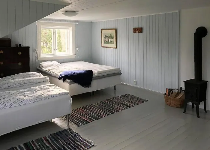 Historic By The Archipelago Park Semesterbostad Stabbestad